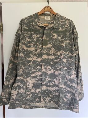 U.S. Army Digital Camo Field Jacket in Green and Tan - Medium Long